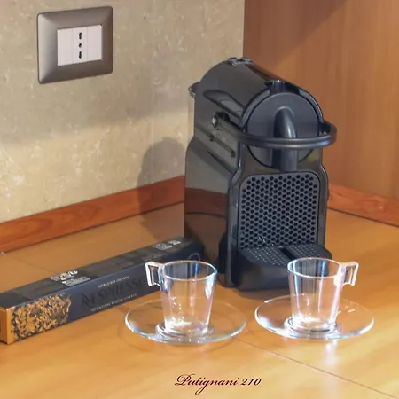 Putignani 210 باري